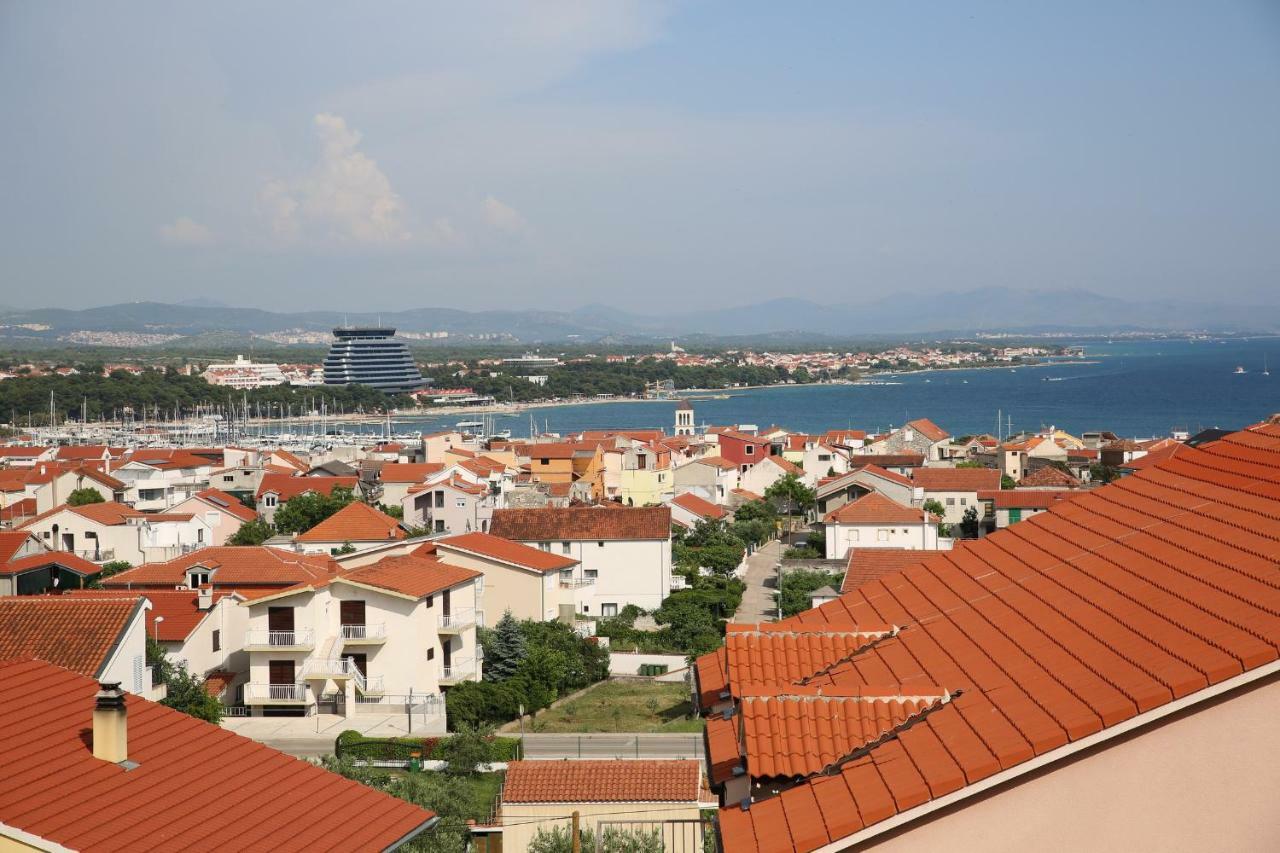 Apartments Katarine Zrinske โวดีเซ ภายนอก รูปภาพ